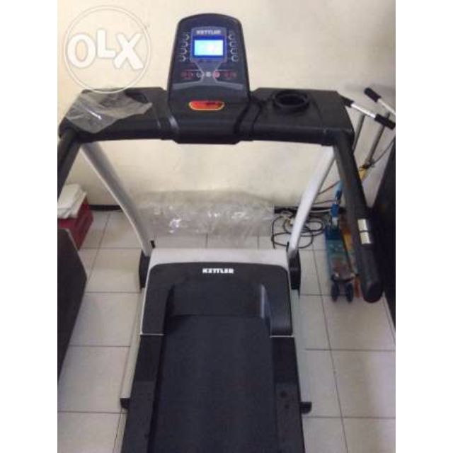 KETTLER PACER TREADMILL ( DISPLAY SET ) WITH WARRANTY INCLUDE DELIVERY, Everything Else on Carousell