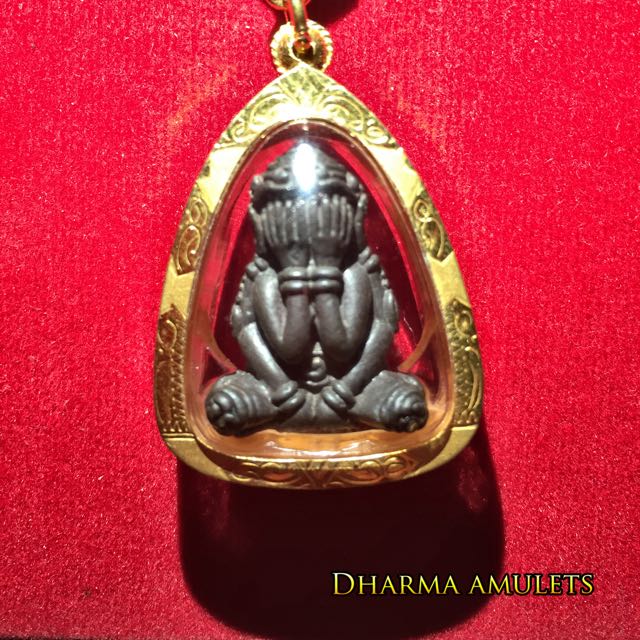 Phra Pidta Lp Tim Wat Lahanrai 2518 Hobbies And Toys Memorabilia And Collectibles Religious Items 0870