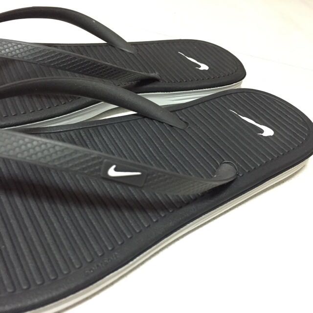 mens nike slippers