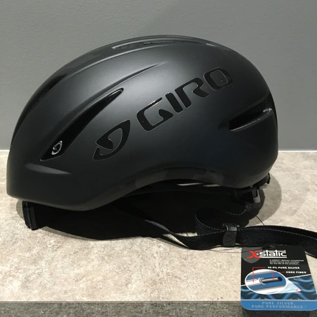 BNIB Giro Air Attack Helmet Size S Grey Camo