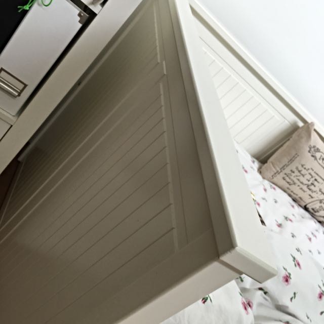 IKEA Hemnes Daybed Including mattress, Mattress Protector, Sheets And