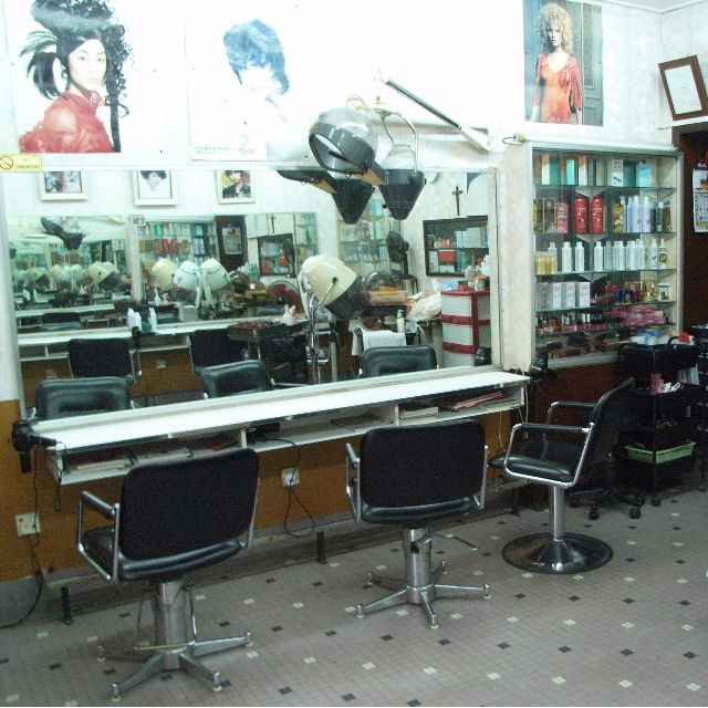 space at katong hairdressing salon for rental