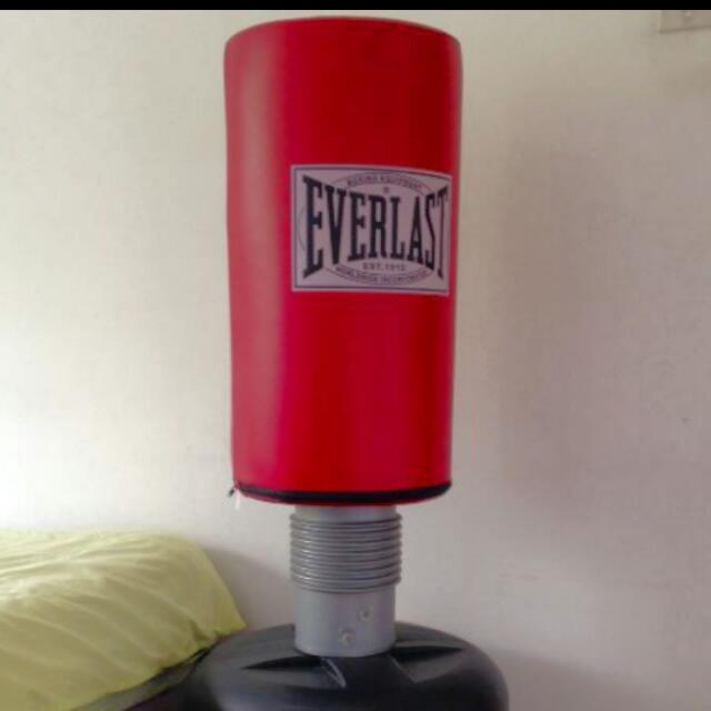 everlast free standing punching bag how to fill