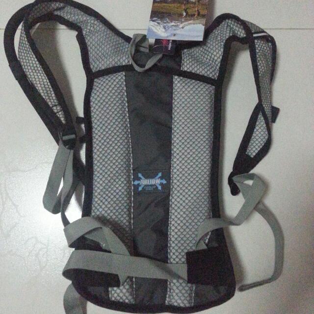 Brand New With Tag High Sierra Propel 70 Hydration Pack. Sgd 70.00 Sports Equipment Bicycles Parts Parts Accessories on Carousell