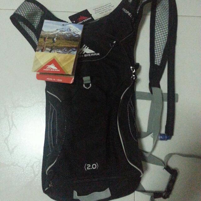Brand New With Tag High Sierra Propel 70 Hydration Pack. Sgd 70.00 Sports Equipment Bicycles Parts Parts Accessories on Carousell