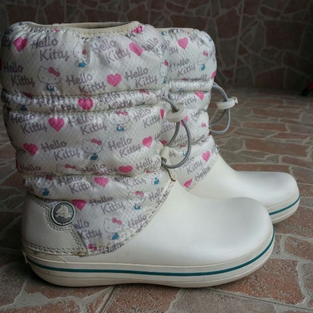 Hello Kitty Crocs White Winter Boots 