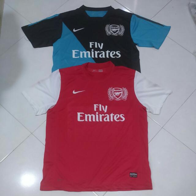 arsenal jersey home and away
