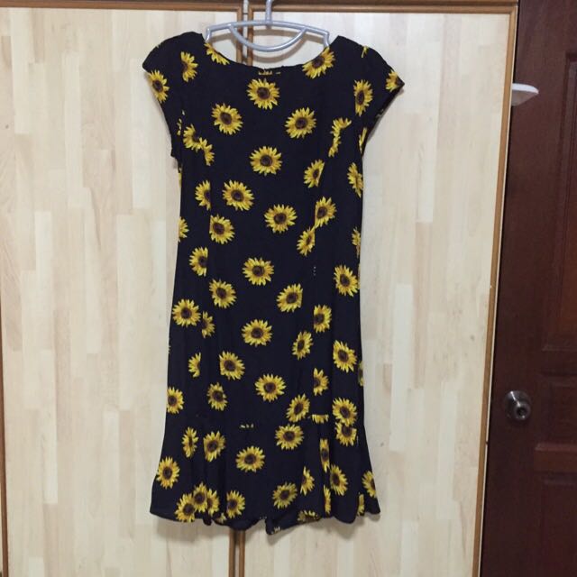 Dorothy perkins deals sunflower dress