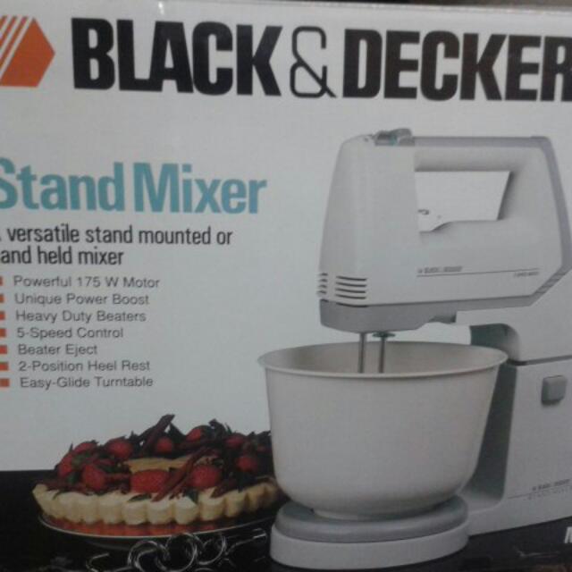 Black & Decker Mini Chopper, TV & Home Appliances, Kitchen Appliances, Hand  & Stand Mixers on Carousell