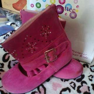 Colettee High Cut Pump Shoe