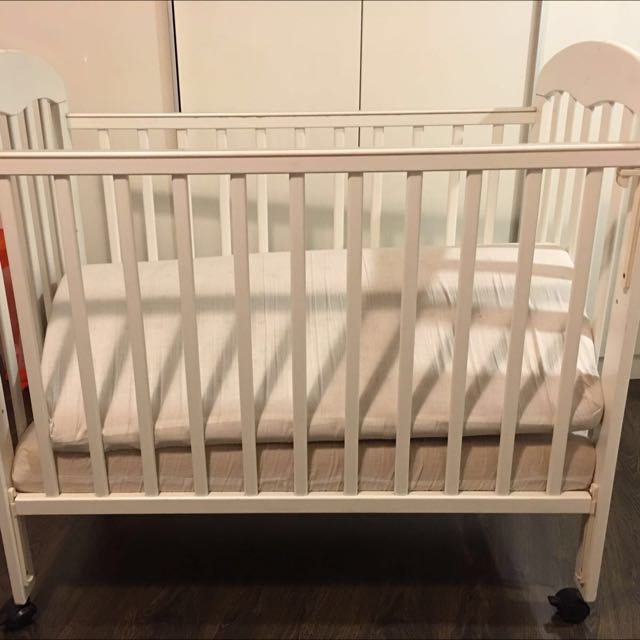 used baby cot for sale