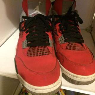 Air Jordan 4 Retro Us9 四代紅牛/鮪魚 9號