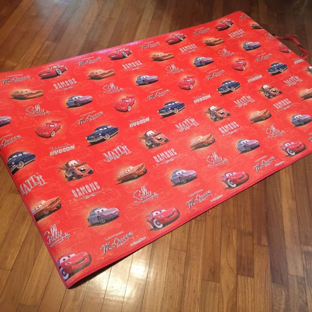 McQueen Floor Mat, Babies & Kids, Bathing & Changing, Changing Mats