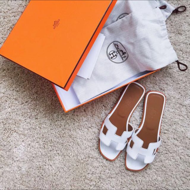 Hermes Slippers/Oran Sandals 