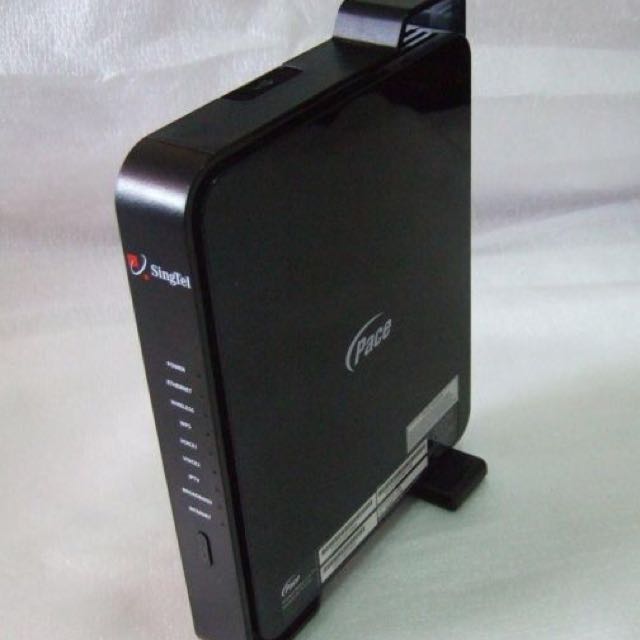 Singtel Wireless Modem Router (Wifi & Lan) Network Terminal