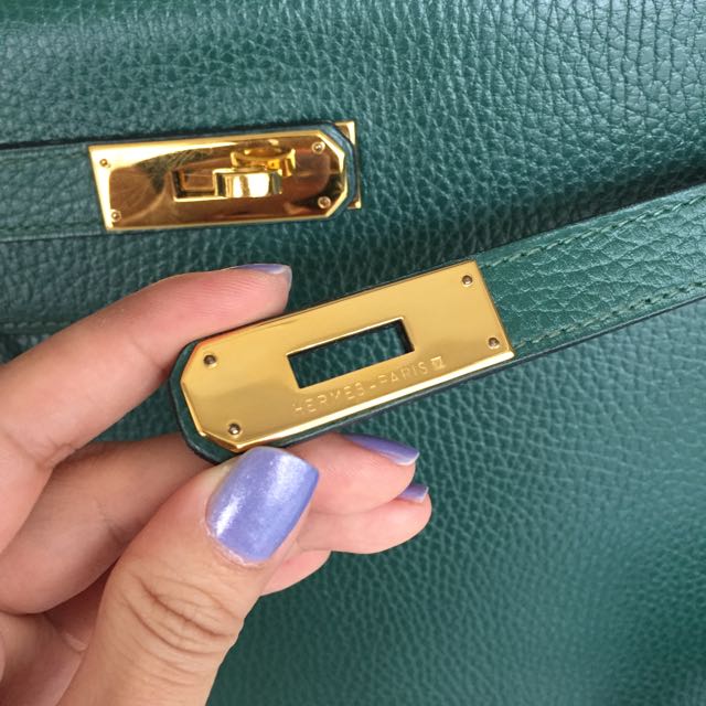 Hermes Noir Ardennes Leather Gold Hardware Kelly Retourne 35 Bag Hermes