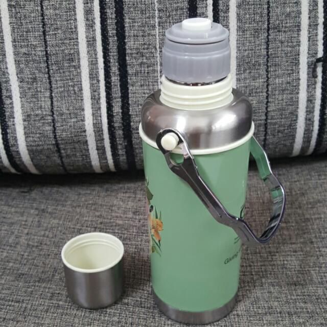 Vintage Thermos Flask (Singapore Pool), Furniture & Home Living