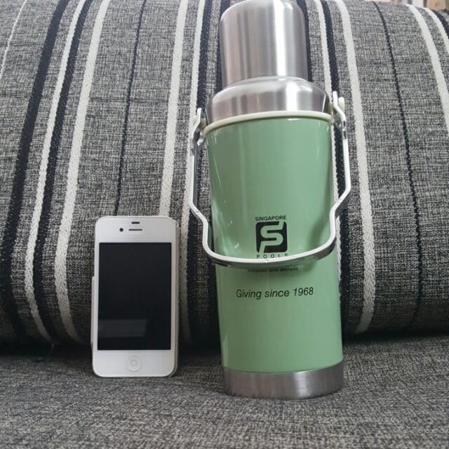 Vintage Thermos Flask (Singapore Pool), Furniture & Home Living