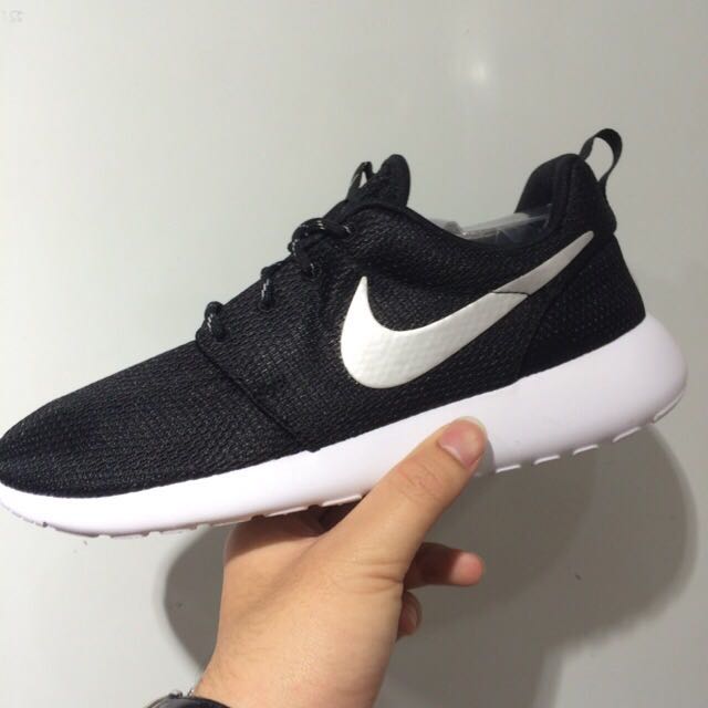 roshe run one