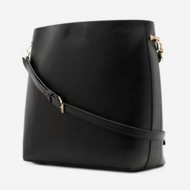 charles and keith slouchy bag