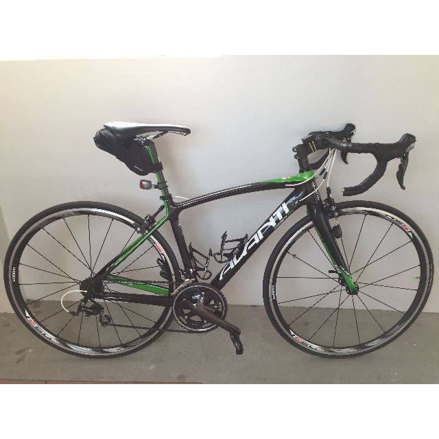 avanti carbon road bike