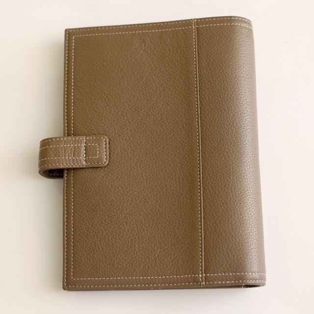 Daytimer Malibu Cappucino Portable Size Planner, Luxury on Carousell