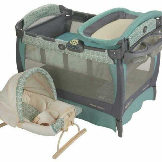 graco pack n play with cuddle cove rocking seat