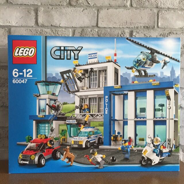 Lego City 60372 Police Station, Hobbies & Toys, Toys & Games on Carousell
