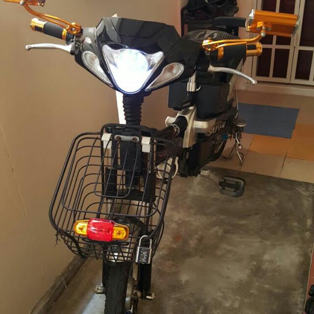 (Category: ) located in . Submitted by alex7721 (Listing ID 48730920, Image 1). Description: .