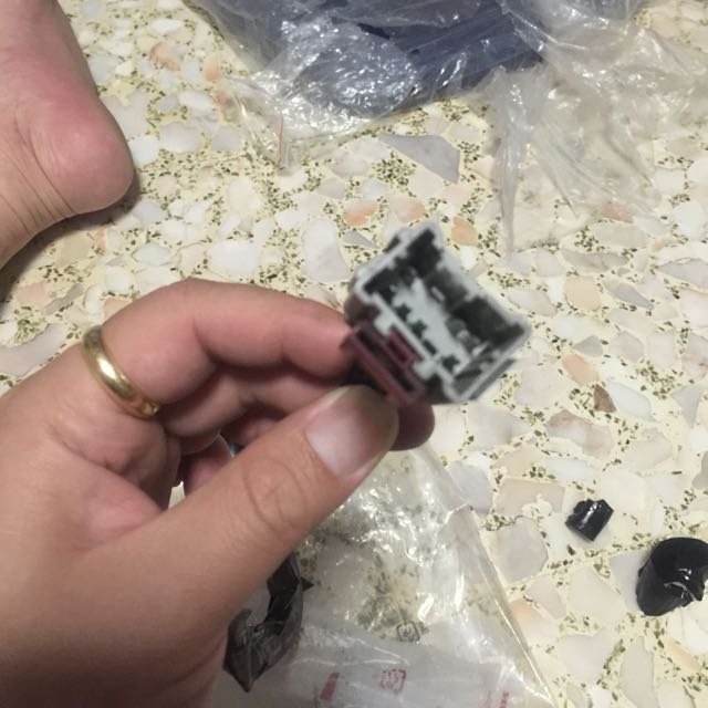 2007 CBR600RR Engine Cut Off Switch, Car Accessories on Carousell