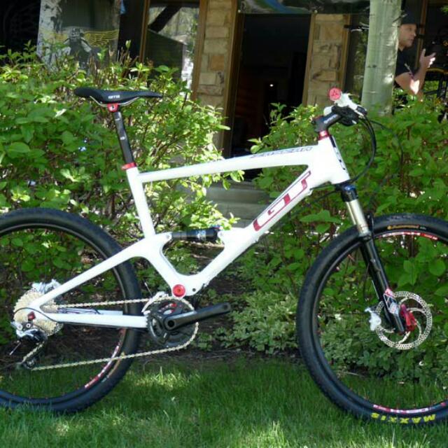 Gt Zaskar Carbon Sports Equipment Bicycles Parts Parts Accessories On Carousell