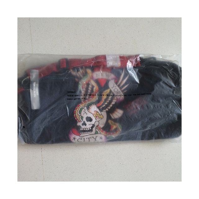 ed hardy duffle bag