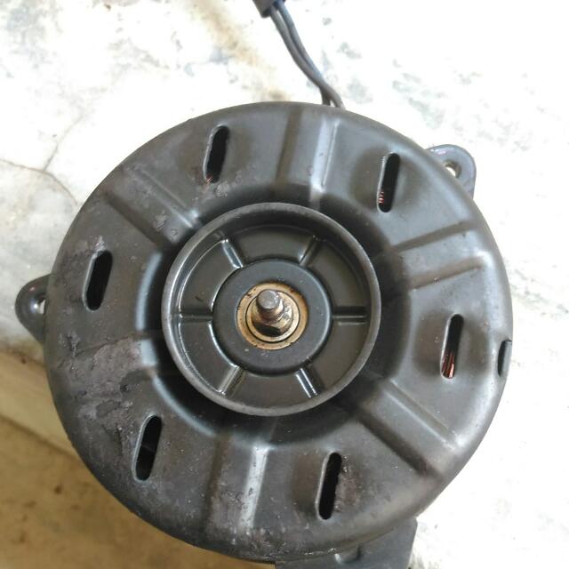 Radiator FAN MOTOR Toyota Wish, Car Accessories on Carousell