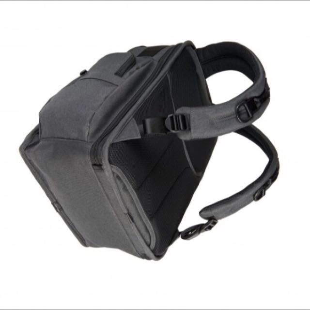 Tumi ALPHA 2 TPass Business Class, Sports Equipment, Exercise