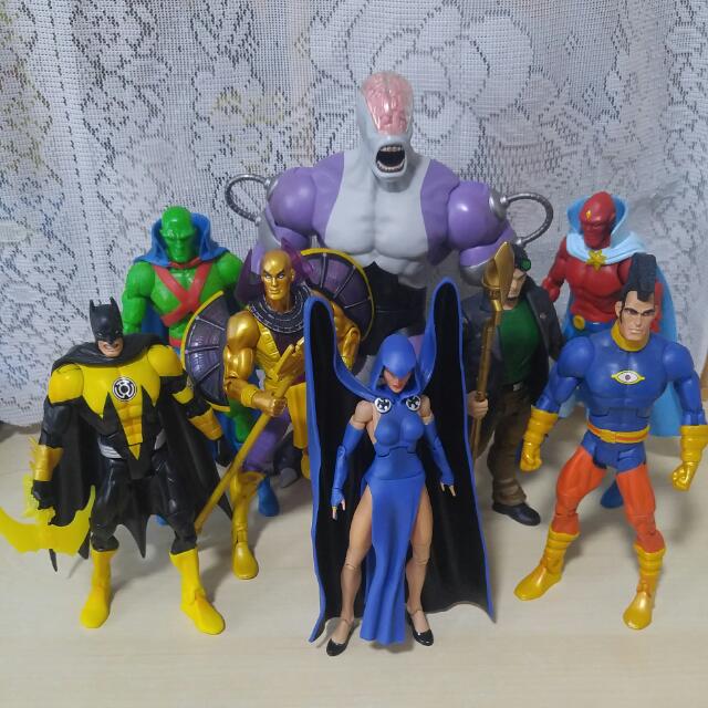 dc universe classics collection