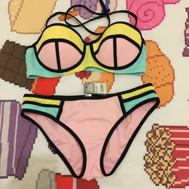 bras and things swimmers