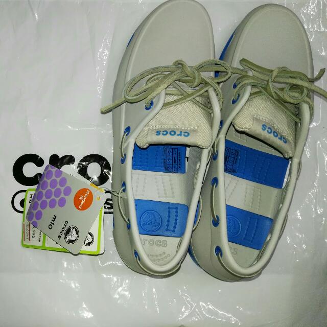 crocs 10