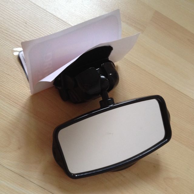 munchkin safe view mirror