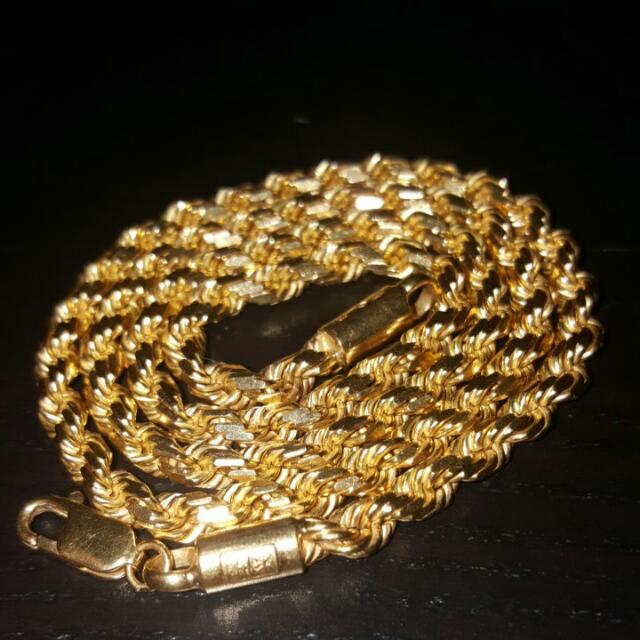 Hallmarked Poh Heng 916 22k gold Rope Chain