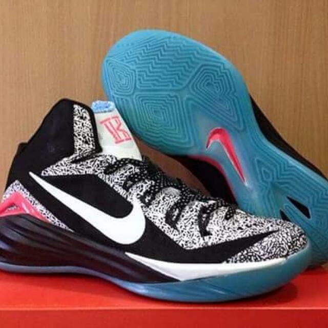 sepatu basket kyrie irving 4