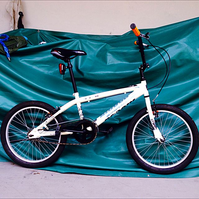 90% New Masso BMX, 20" Wheel, Sports Equipment, Bicycles & Parts & Accessories on