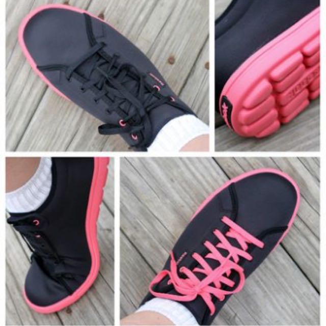 Reebok skyscape slip on on sale