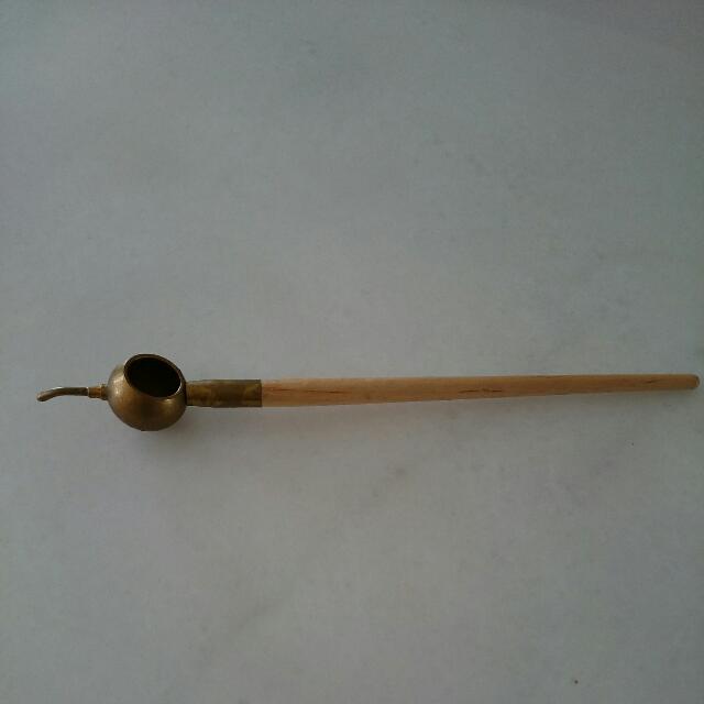 Tjanting (Category: Art & Prints) located in Singapore. Submitted by rocketnotebooks (Listing ID 49207083, Image 3). Description: Great for batik work. Condition 9.5 out of 10, has wax coating on it from past work. Used only once. batik, art and craft, traditional, wax tool.
