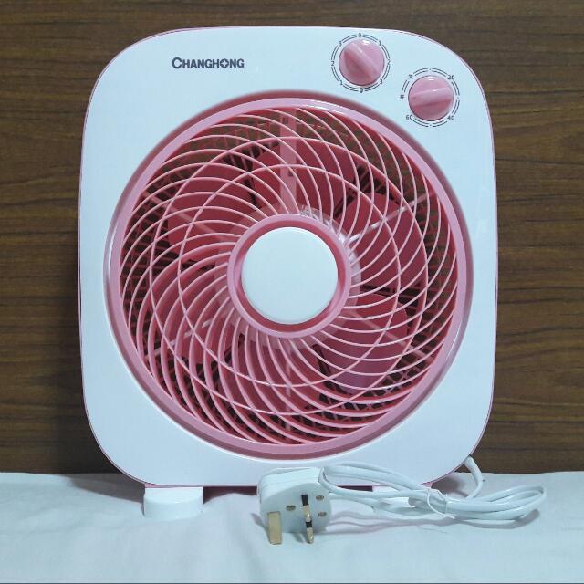 Table Fan, Furniture & Home Living, Lighting & Fans, Fans on Carousell