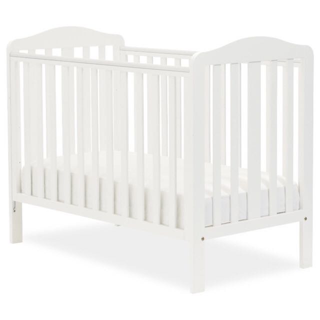 Mothercare Darlington Cot PACKAGE, Babies & Kids, Baby Nursery & Kids