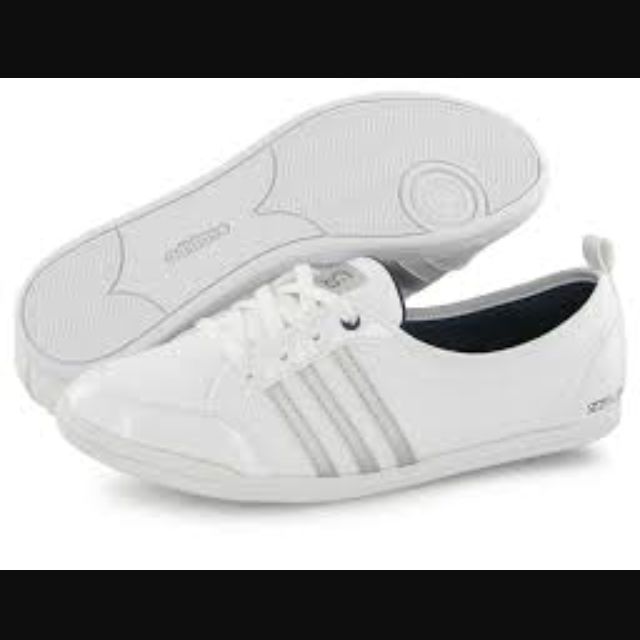 BRAND NEW WITH BOX** Adidas Neo Piona Sg White - Size US Sports Equipment, Sports & Games, Water on Carousell