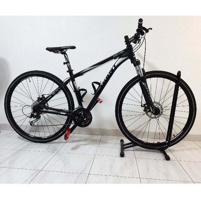 Bicicleta giant sales revel 29