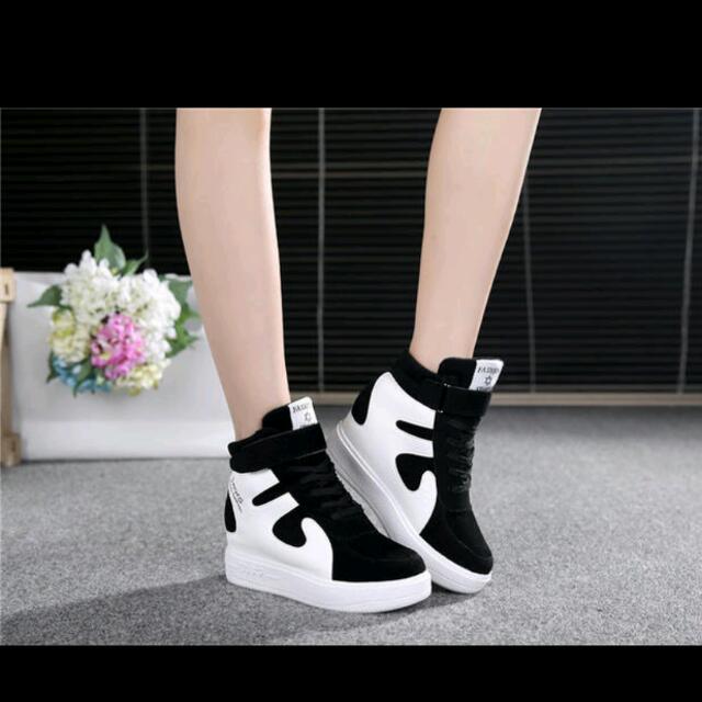 High Cut Shoes, Women's Fashion, Footwear, Sneakers on Carousell