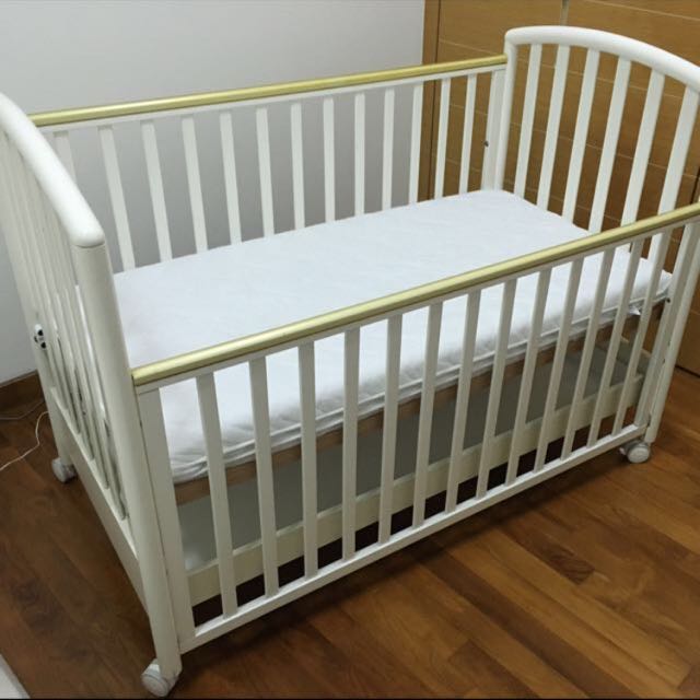 Pali Baby Cot, Furniture on Carousell
