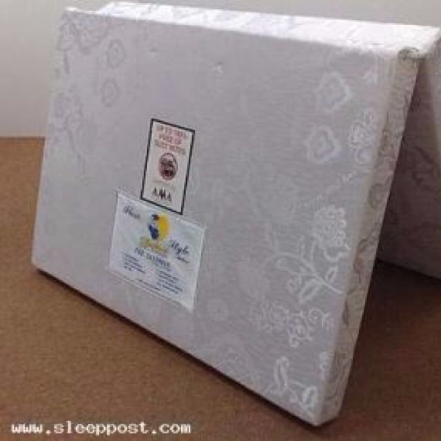 2 Sleepwell Folding Mattress Single Bed Furniture On Carousell